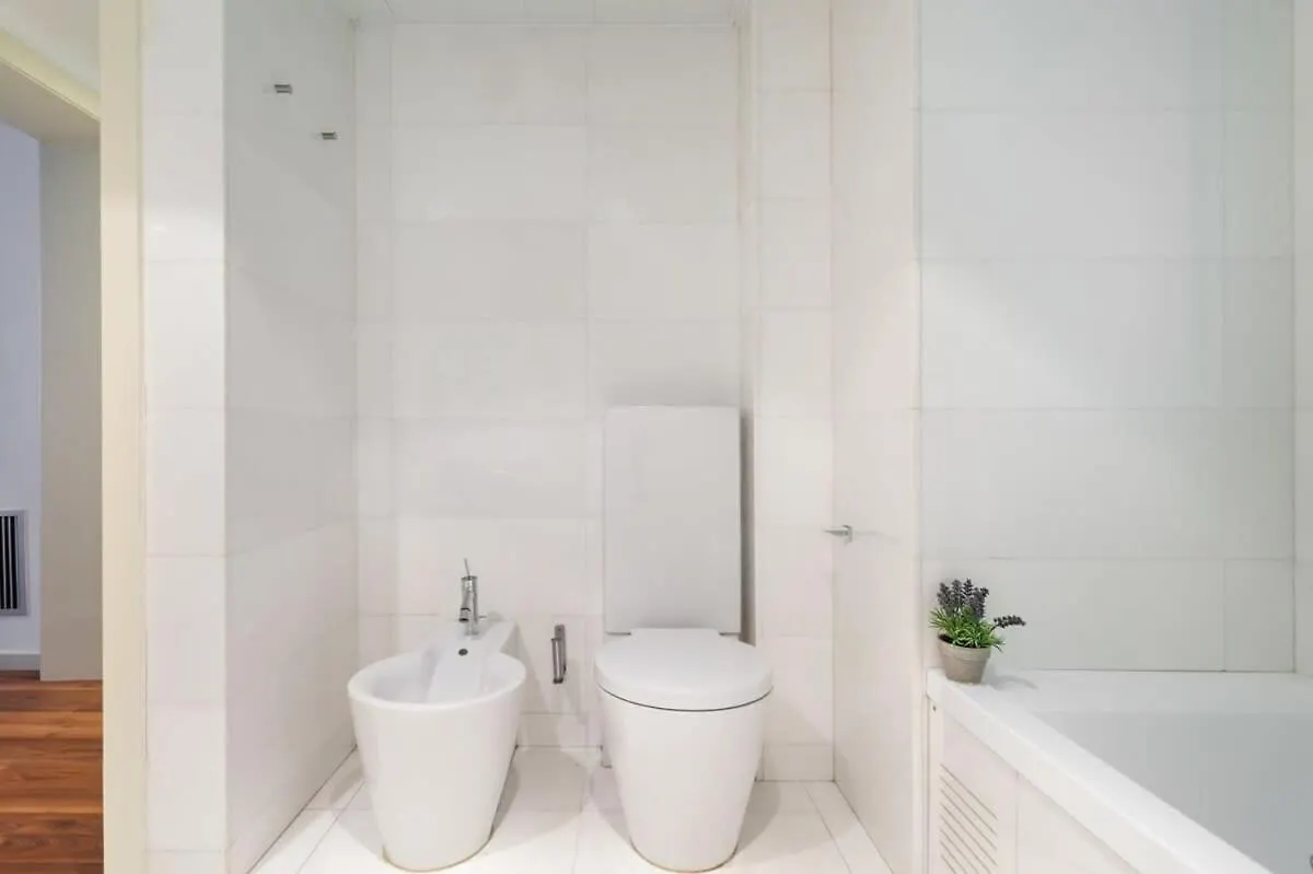 Placa Catalunya Incredible 3Bedroom Duplex With Balcony Barcelona