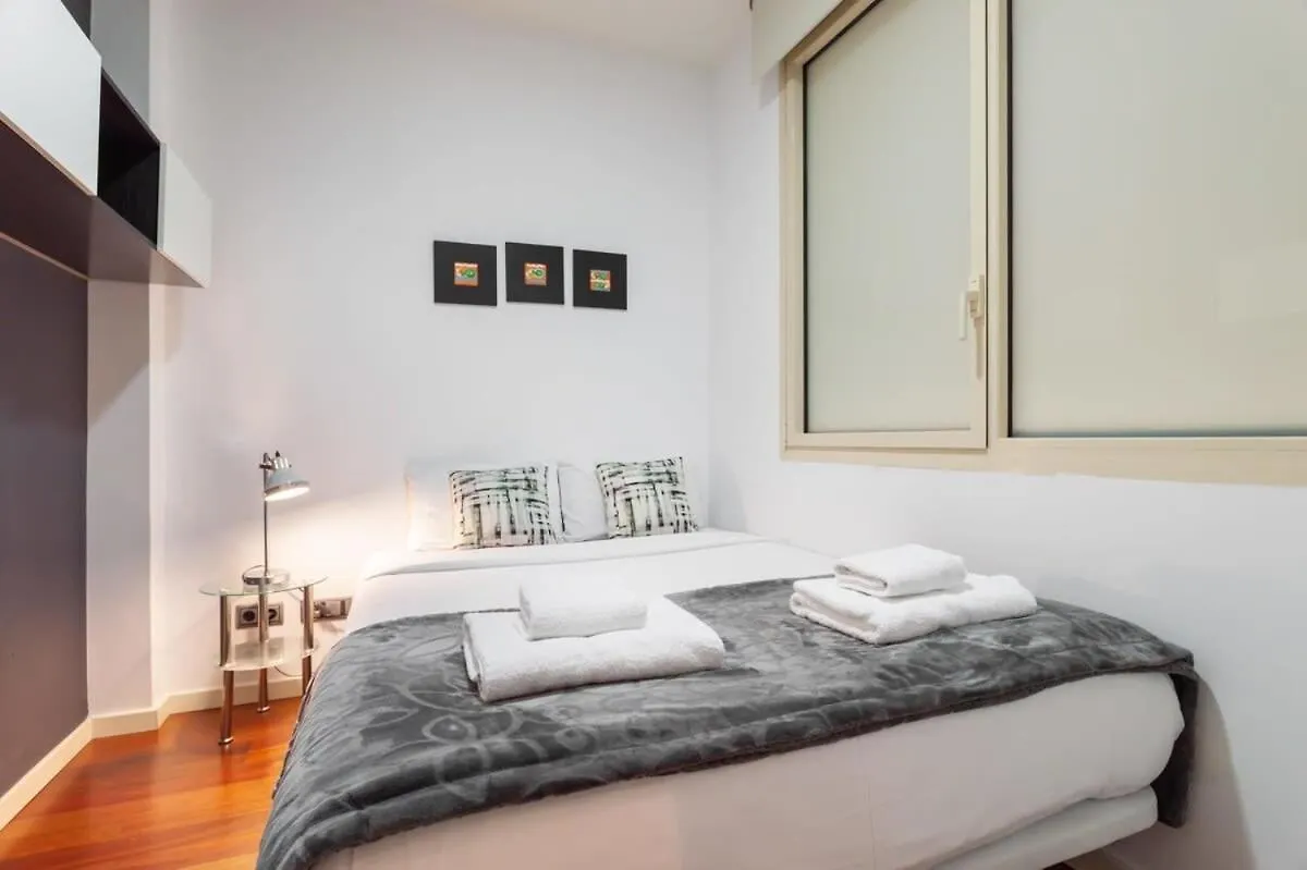 Apartment Placa Catalunya Incredible 3Bedroom Duplex With Balcony Barcelona