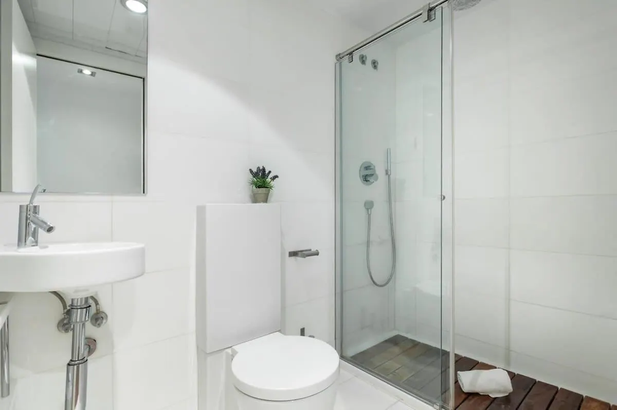 Placa Catalunya Incredible 3Bedroom Duplex With Balcony Barcelona